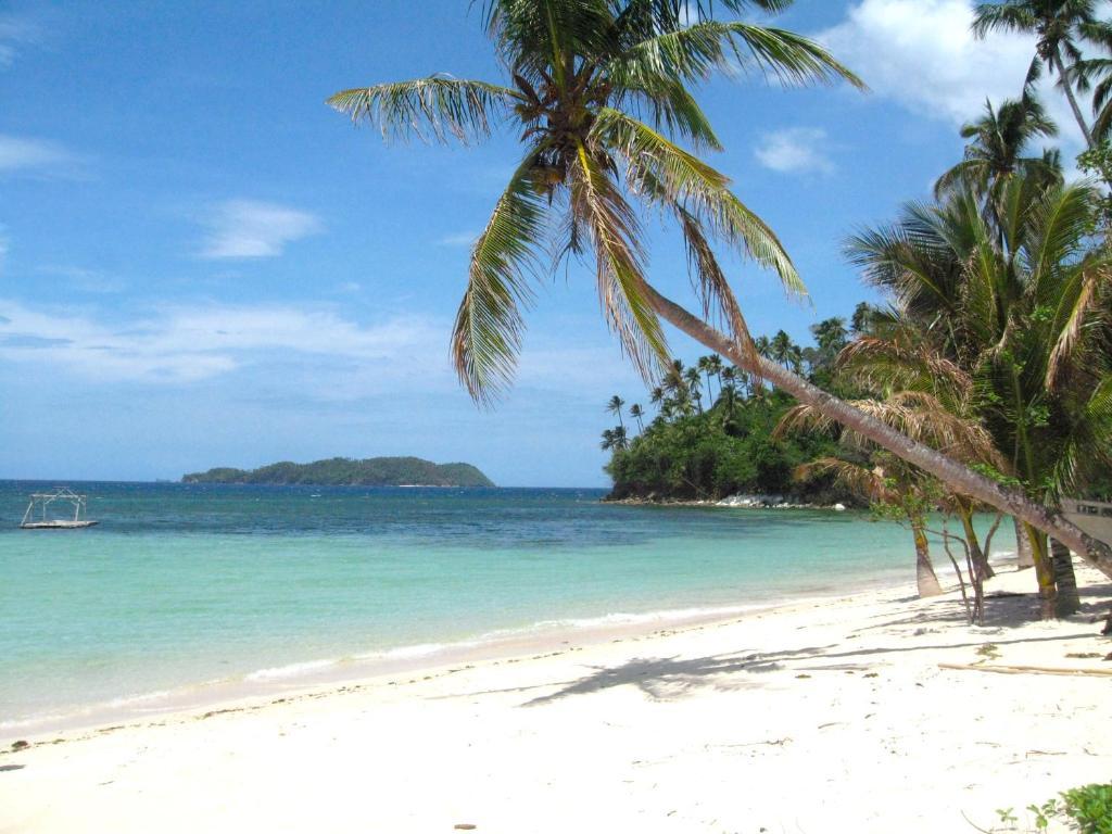Punta Bulata White Beach Resort & Spa Cauayan  Exterior photo