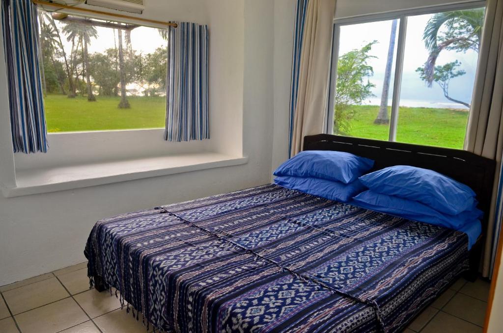 Punta Bulata White Beach Resort & Spa Cauayan  Room photo
